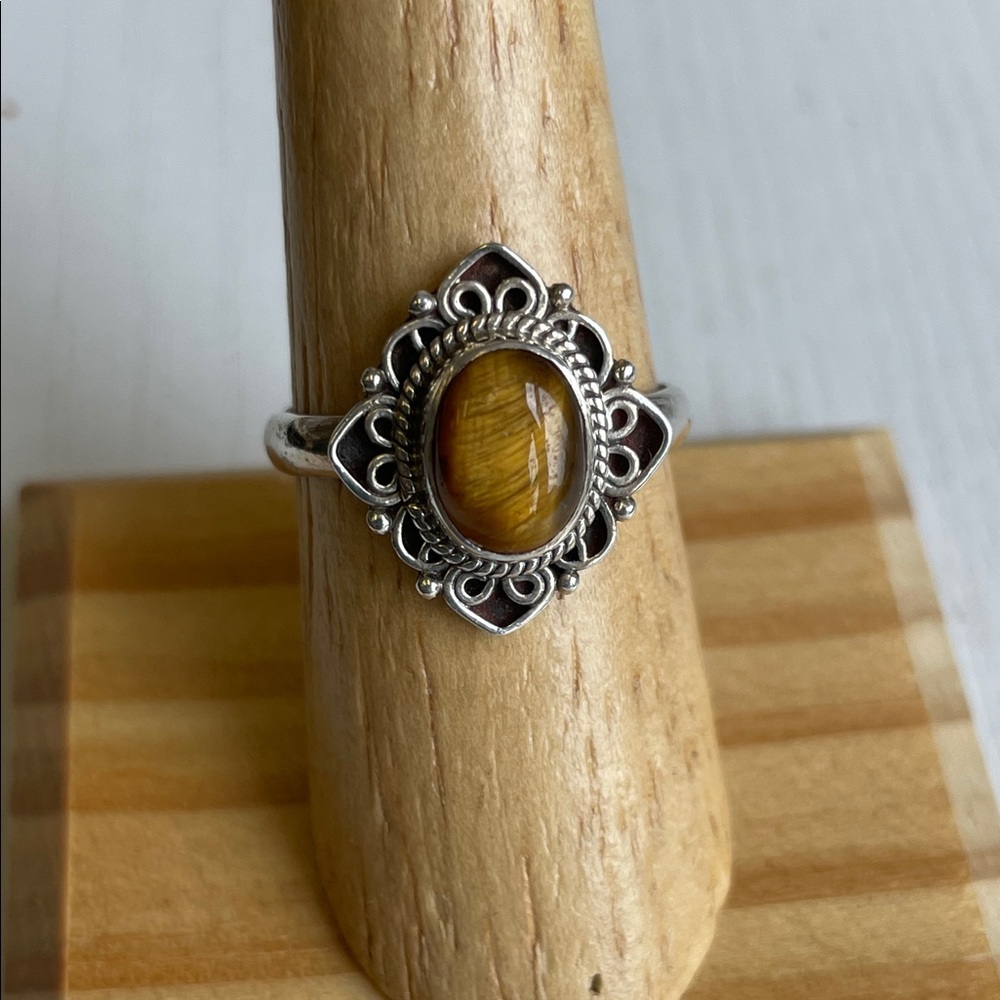 Sterling Silver Tiger’s Eye Ring Size 8